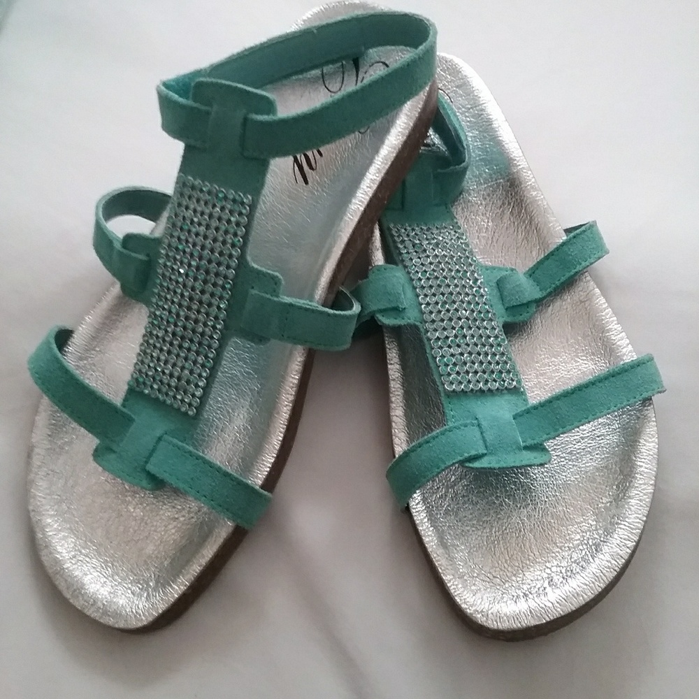 Envy Dress sandal
